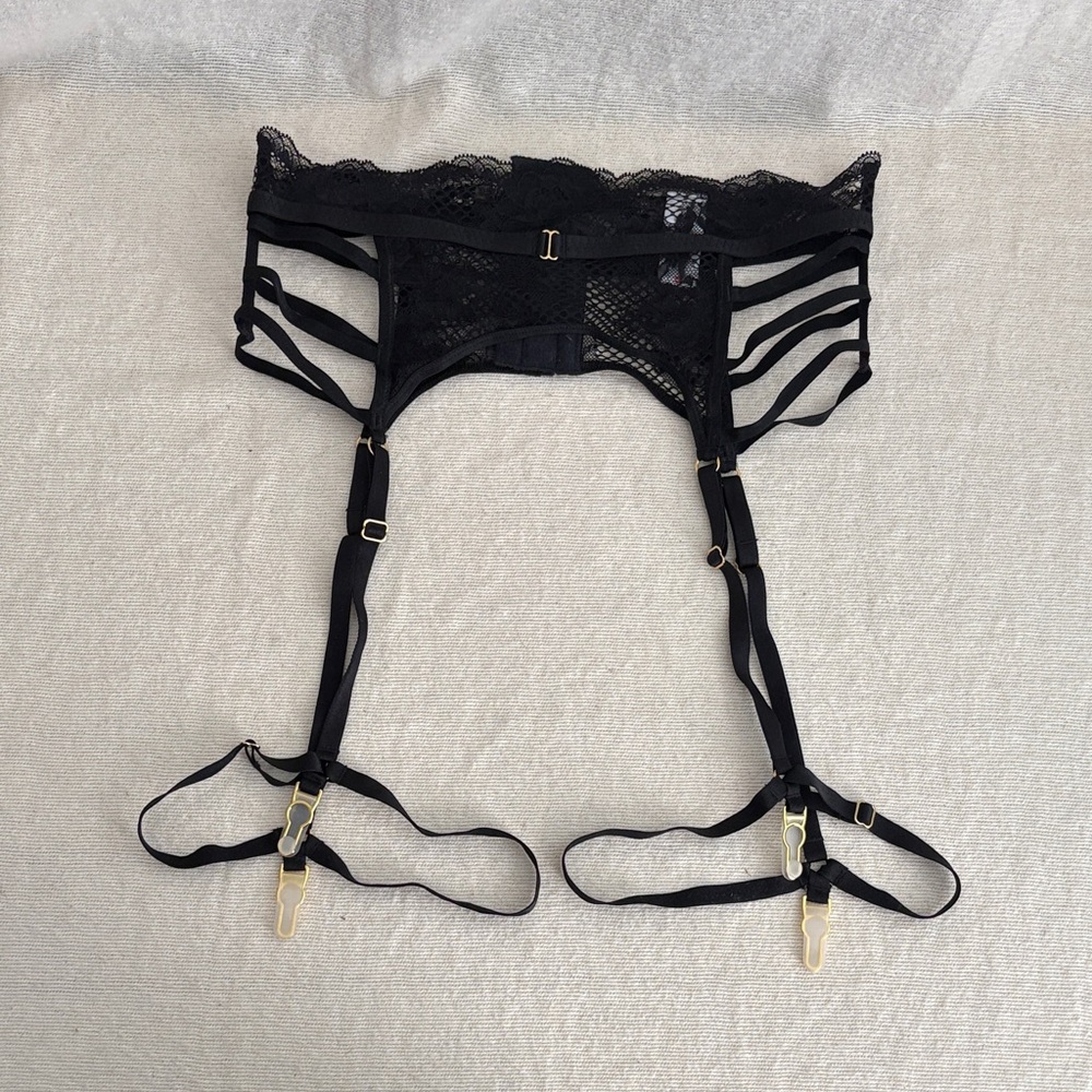 Mas Intimates Harness Garter Belt